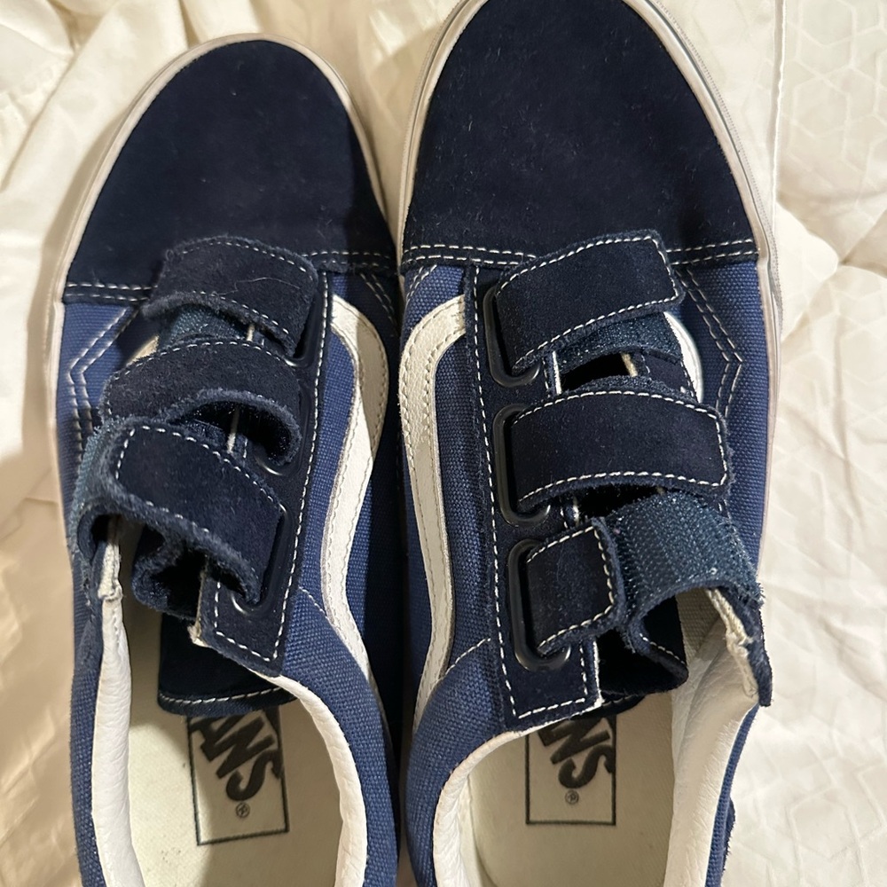 Vans Kids Navy & White Hook-and-Loop Sneakers